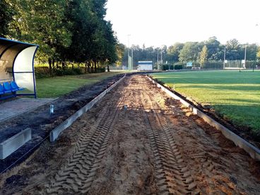 Remont i modernizacja bieżni na stadionie sportowym w Lututowie